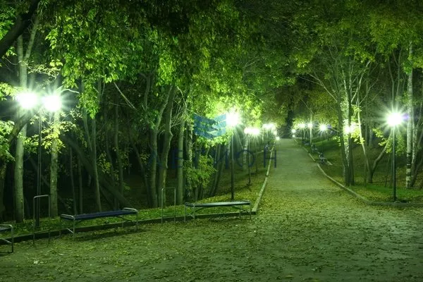 Столбы наружного освещения: город, частный сектор, коммерческие объекты